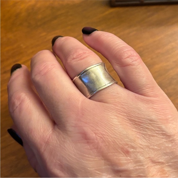 TRADE FOR VALLEY OF THE SUN - Picture 7 of 10